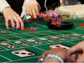 PG免费版模拟器正式版